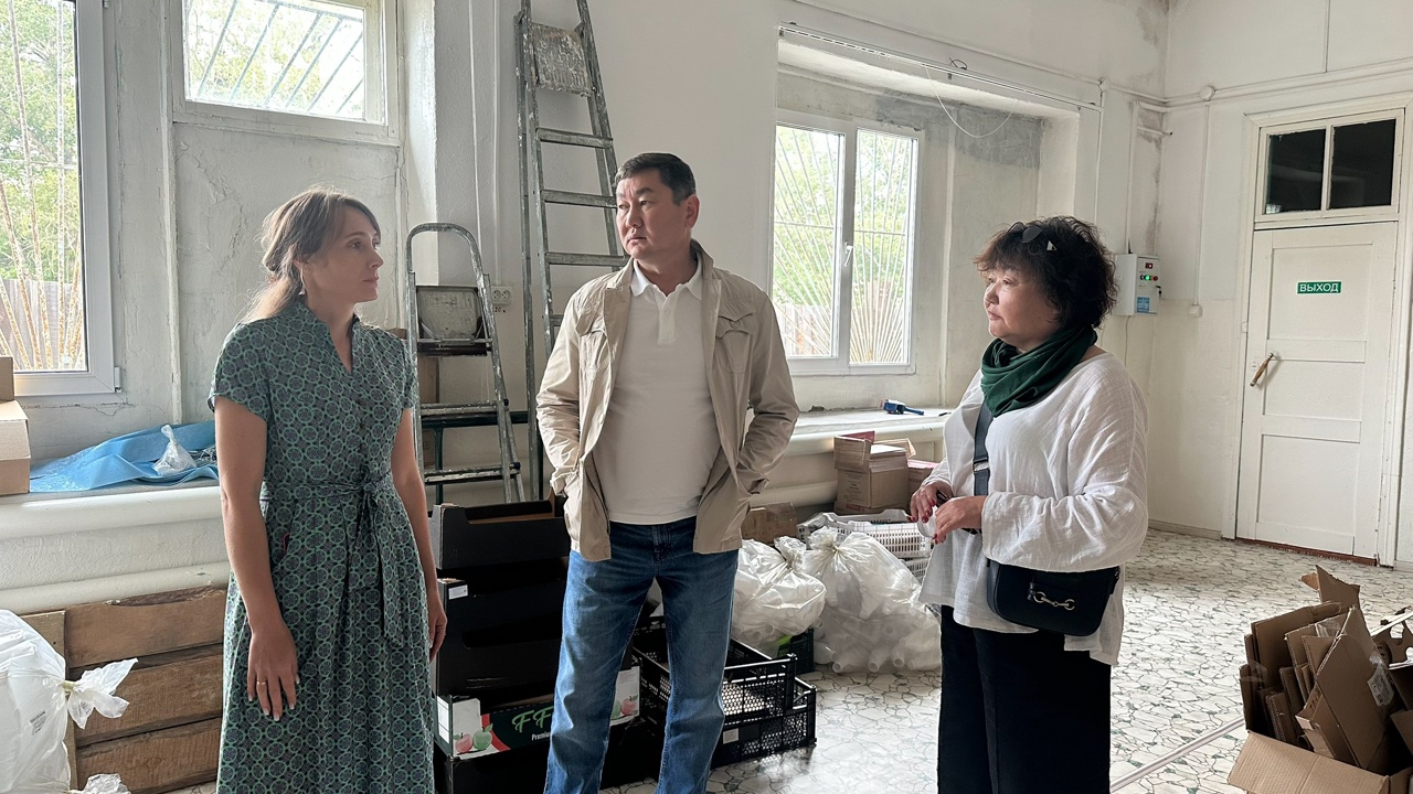 Заместитель Председателя Правительства — министр сельского хозяйства и продовольствия Республики Бурятия Амгалан Дармаев посетил ряд хозяйств Селенгинского района